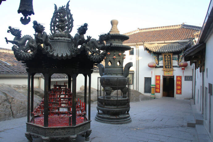 九华山莲花峰百岁宫景区2